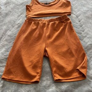Bundle Fashion Nova Crop Top &Biker Shorts set size XL tan & Orange